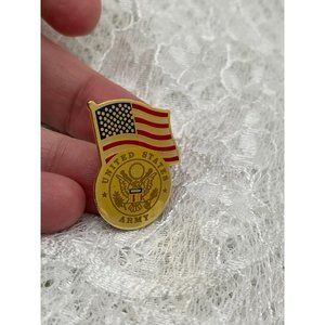 Vintage Resin / Epoxy United States Army Lapel Pin